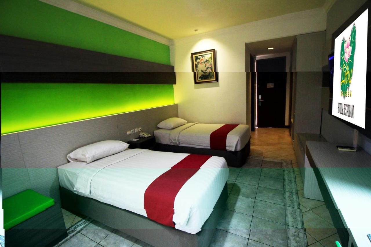 Lotus Garden Hotel Kediri  Kültér fotó